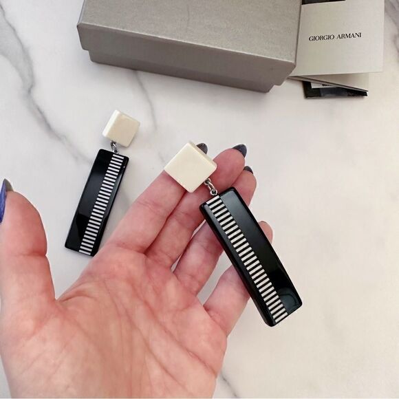 ᴇᴜᴄ ɢɪᴏʀɢɪᴏ ᴀʀᴍᴀɴɪ ᴛʀɪʙᴀʟ ᴄᴏꜱᴛᴜᴍᴇ ᴅʀᴏᴘ ᴇᴀʀʀɪɴɢꜱ - Picture 10 of 16